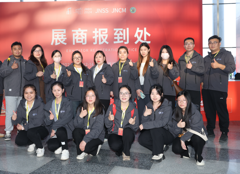 �������F�